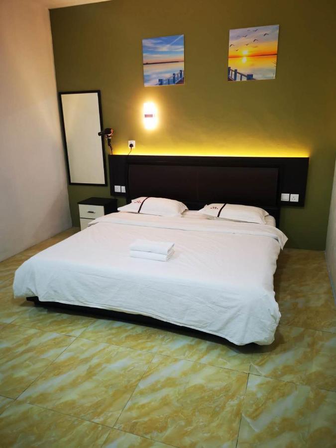 Comfort Inn Sibu Kültér fotó