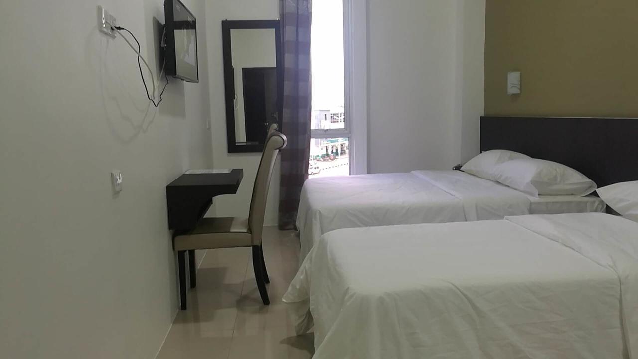 Comfort Inn Sibu Kültér fotó